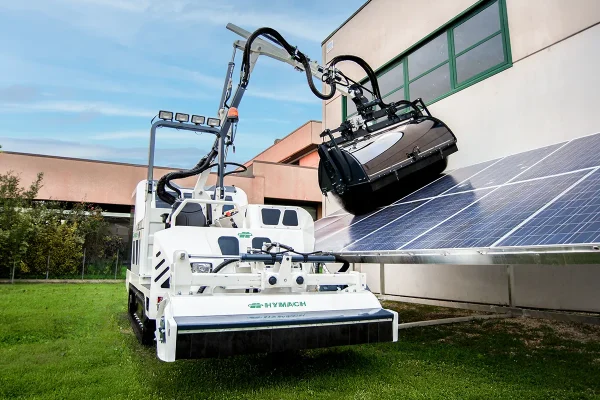 SolarClean-Reinigungsgerät für Photovoltaik- und Solarmodule Hymach 3