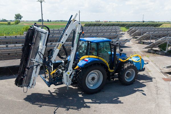 Pulitrice SolarClean per pannelli fotovoltaici e solari hymach 4 Pulitrice SolarClean per pannelli fotovoltaici e solari hymach 4